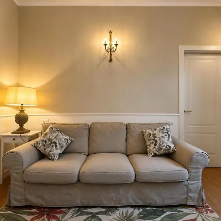 Apartment Casa Aelia Elegant 4 Guests 2 Baths Verona